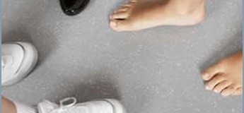 Altro水瓶座適用于干濕地面、穿鞋和赤足
